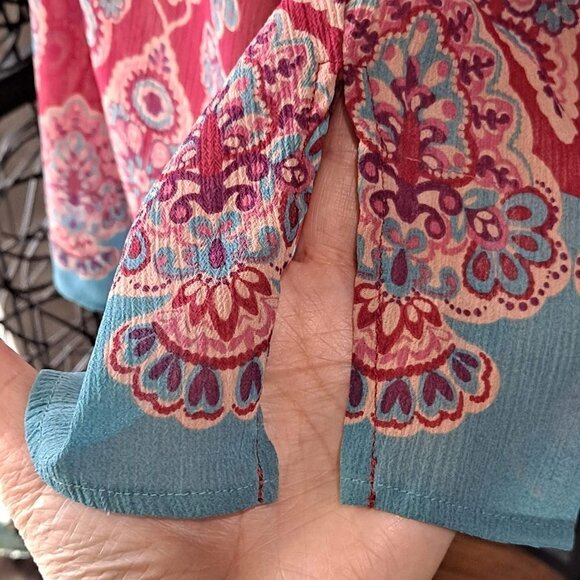 Lane Bryant Size 18/20 Sheer Tunic Top Dark Pink/Blue Sequin Embellishment - Picture 5 of 10